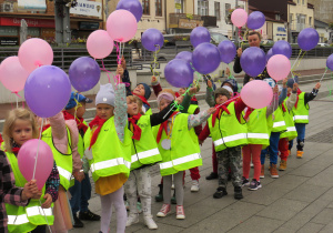 Biedronki z balonikami.