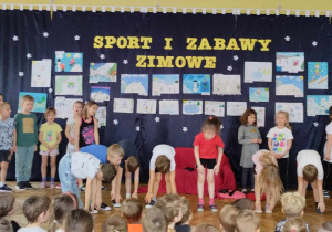 Poranek zdrowotny na sportowo z grupą Słoneczek