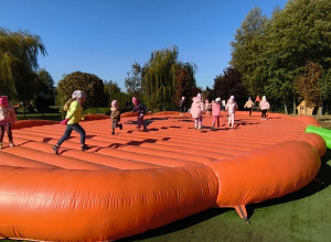 Wycieczka Smerfów i Słoneczek do agroturystyki w Dobroniance