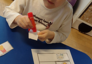 Nasze przedszkolaki wiedzą, co warto jeść, a czego należy unikać