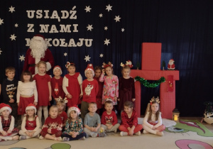 Biedronki z Mikołajem