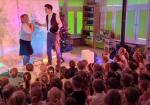 Myszka Tup Tup poznaje Pana Szyszkę