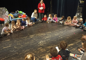 Słoneczka na zajęciach z savoir vivre