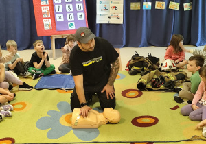 Dzieci poznały podstawy właściwego resuscytacji