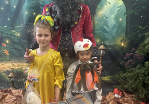 Nasze uczestniczki konkursu wokalnego