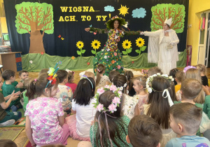 Taniec Wisony i Zimy