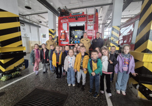 Smerfy ze strażakami