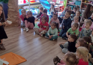 Pani dentystka sprawdziała, ile nasze przedszkolaki wiedzą na temat higieny zębów