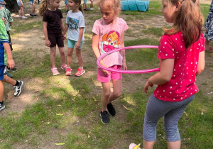 Konkurencja z hula-hop